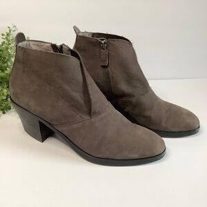 EILEEN FISHER Nubuck Leather Ankle Boots Murphy Intaglio Bootie Taupe 7.5 US